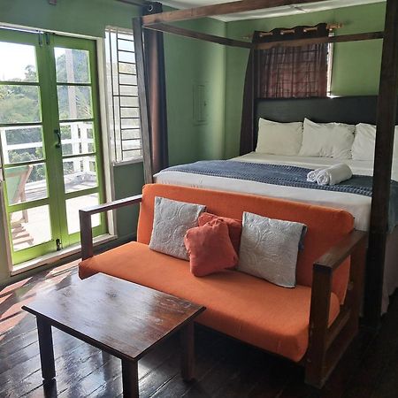 Kingsworth Bed And Breakfast 킹스톤 외부 사진