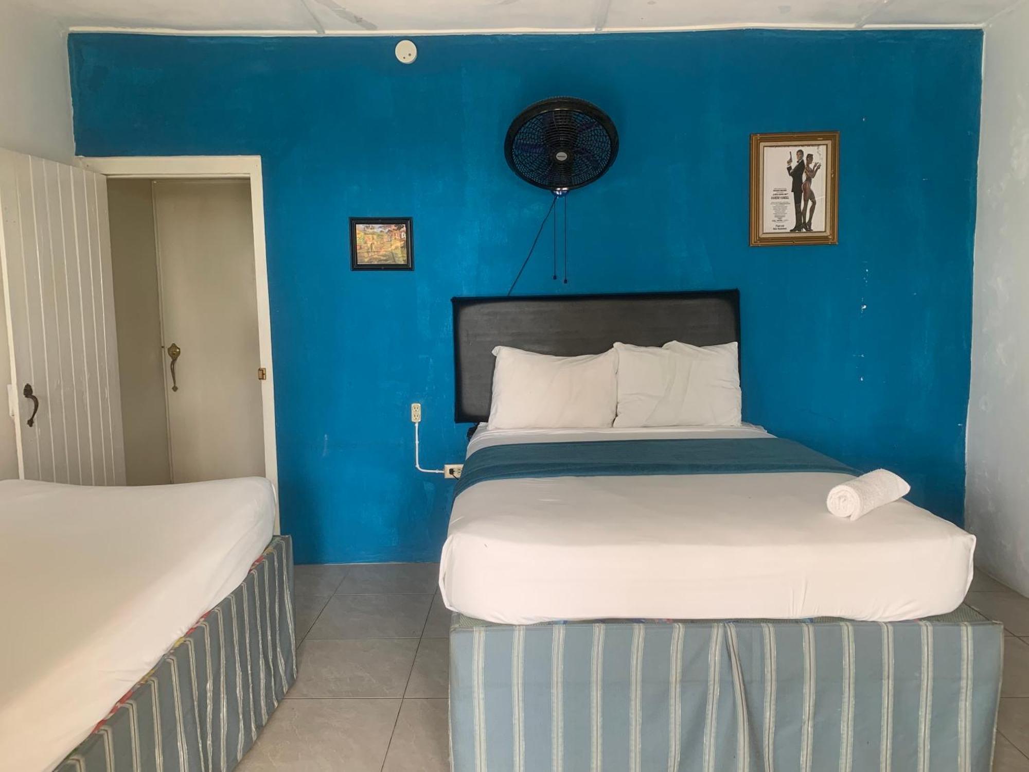 Kingsworth Bed And Breakfast 킹스톤 외부 사진