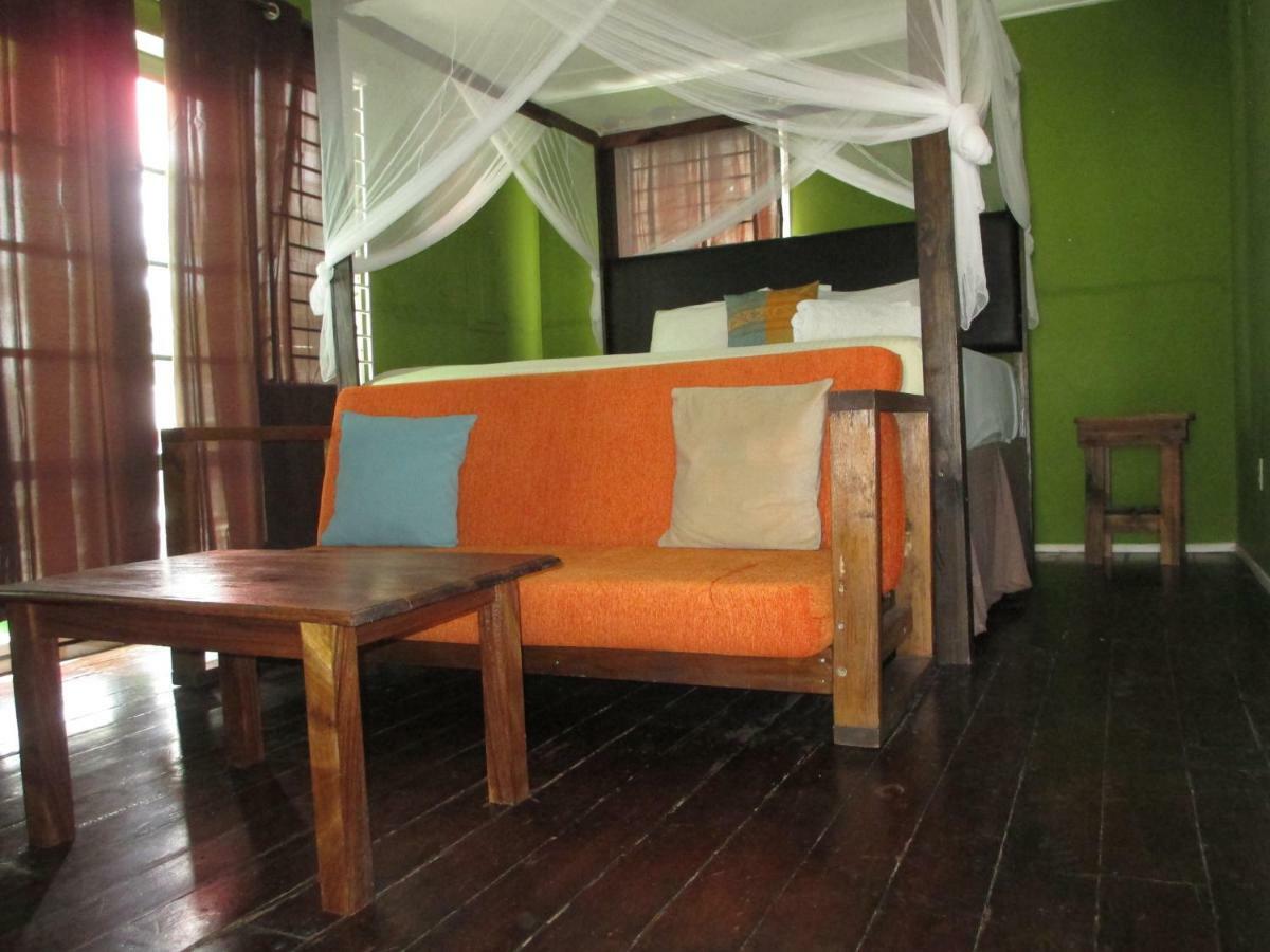 Kingsworth Bed And Breakfast 킹스톤 외부 사진